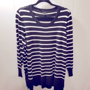 Lane Bryant crew neck sweater 14/16